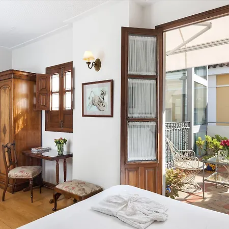 Amadeus Hotel Seville