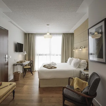 Amadeus Hotel Seville