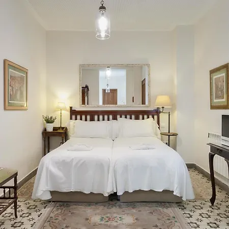 Amadeus 4* Sevilha